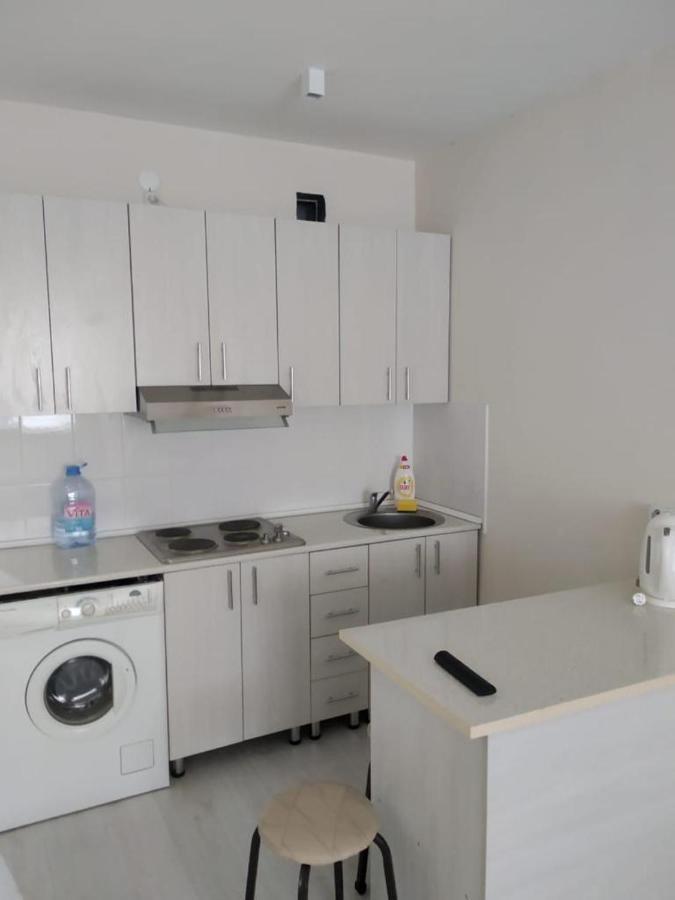 Apartamento Молодёжный На Сейфуллина Almatý Exterior foto